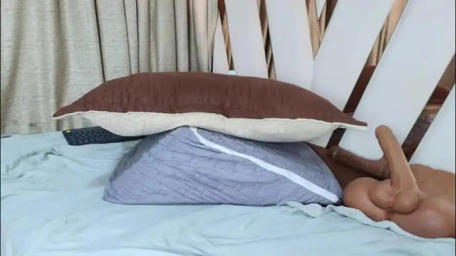 Image 8 of zoe_curvy Stream on Chaturbate on 1 month ago