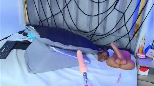 Image 7 of zoe_curvy Stream on Chaturbate on 2 days ago