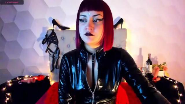 Image 6 of zoe_davis7 Stream on Chaturbate on 16 months ago