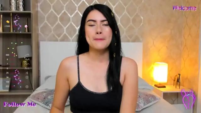 Image 8 of zoe_gomezz Stream on Chaturbate on 17 months ago