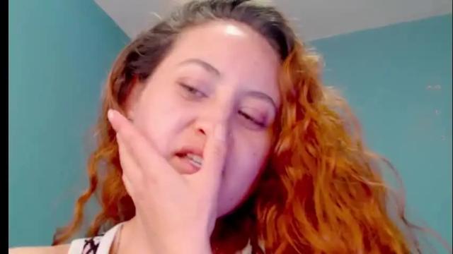 Image 4 of zoe_jones2 Stream on Chaturbate on 1 month ago