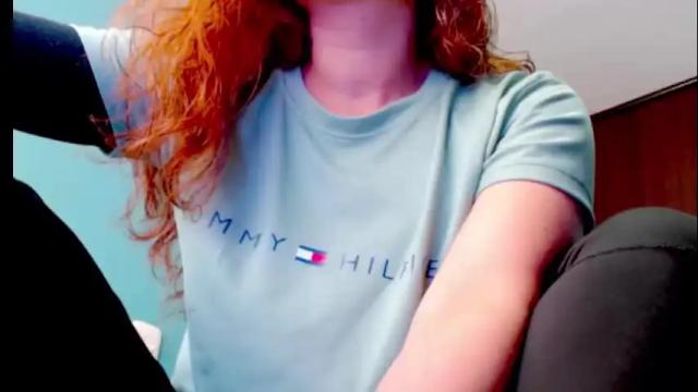 Image 4 of zoe_jones2 Stream on Chaturbate on 4 months ago