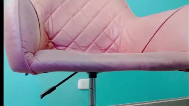 Image 2 of zoe_jones2 Stream on Chaturbate on 4 months ago