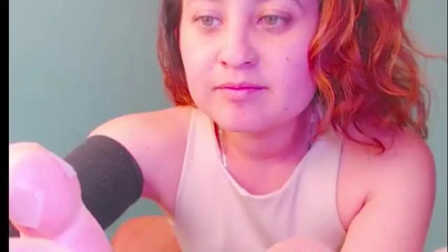 Image 2 of zoe_jones2 Stream on Chaturbate on 3 months ago