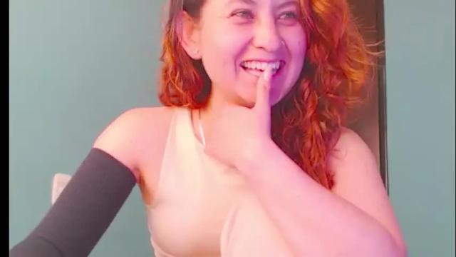 Image 6 of zoe_jones2 Stream on Chaturbate on 3 months ago