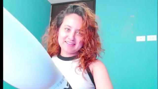 Image 12 of zoe_jones2 Stream on Chaturbate on 3 months ago