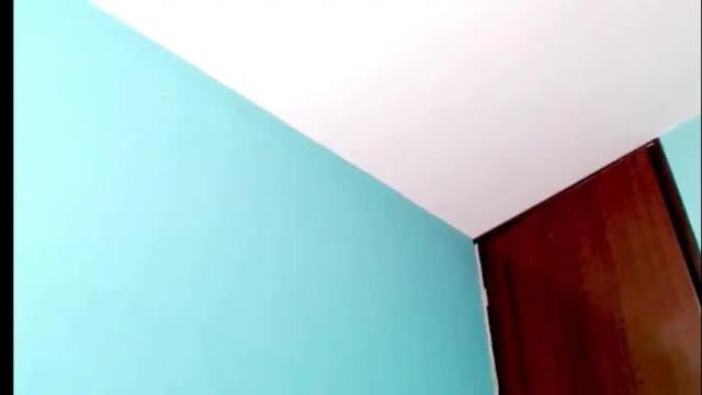 Image 6 of zoe_jones2 Stream on Chaturbate on 2 months ago