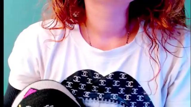 Image 4 of zoe_jones2 Stream on Chaturbate on 2 months ago