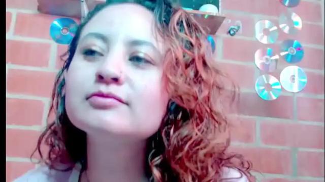 Image 4 of zoe_jones2 Stream on Chaturbate on 1 month ago