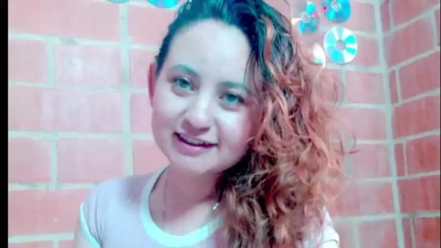 Image 8 of zoe_jones2 Stream on Chaturbate on 1 month ago