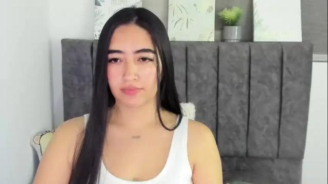 Image 6 of zoe_jones7 Stream on Chaturbate on 26 days ago