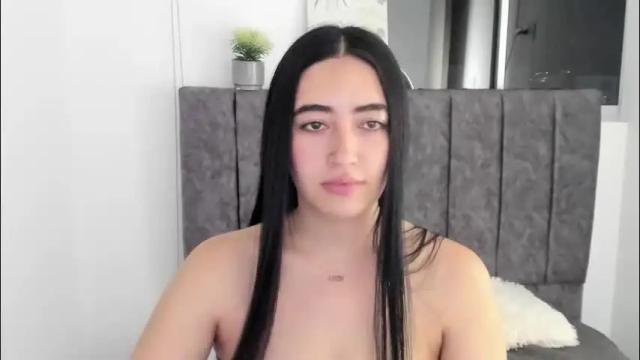 Image 12 of zoe_jones7 Stream on Chaturbate on 2 months ago