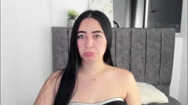 Image 4 of zoe_jones7 Stream on Chaturbate on 2 months ago