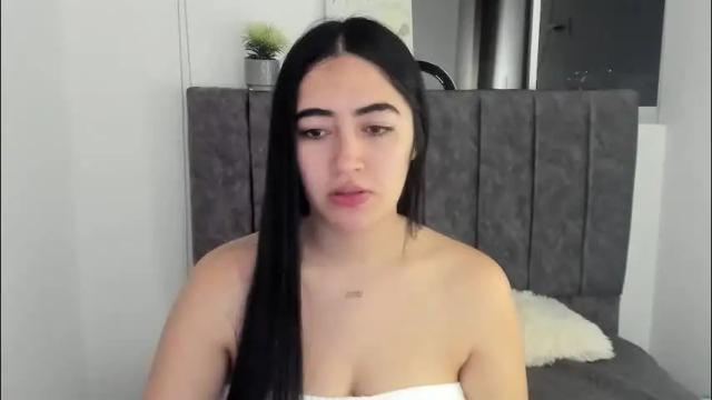 Image 4 of zoe_jones7 Stream on Chaturbate on 2 months ago