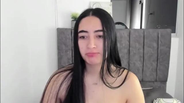 Image 10 of zoe_jones7 Stream on Chaturbate on 1 month ago