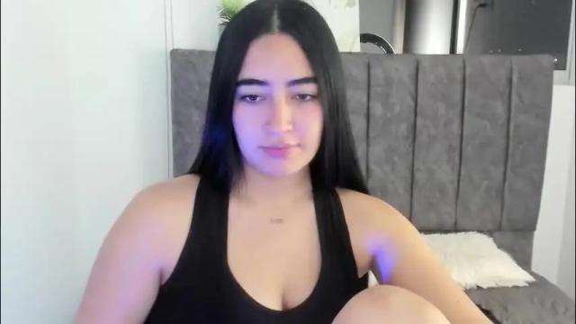 Image 11 of zoe_jones7 Stream on Chaturbate on 1 month ago