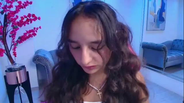 Image 11 of zoe_jonexs_ Stream on Chaturbate on 1 month ago