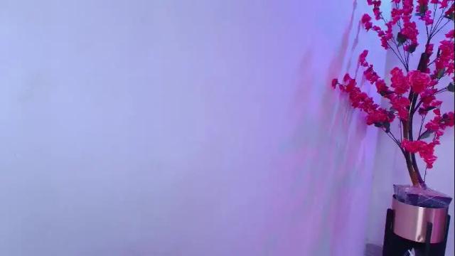 Image 2 of zoe_jonexs_ Stream on Chaturbate on 1 month ago