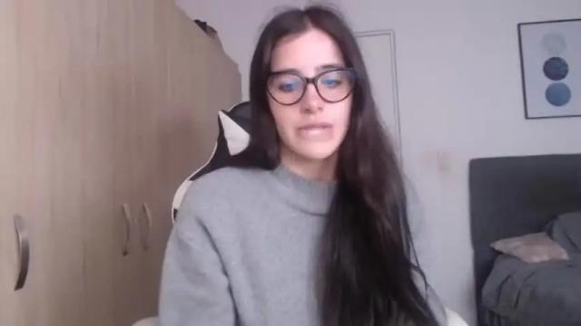 Image 7 of zoe_mill33r Stream on Chaturbate on 23 months ago