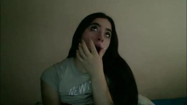 Image 3 of zoe_mill33r Stream on Chaturbate on 2 months ago