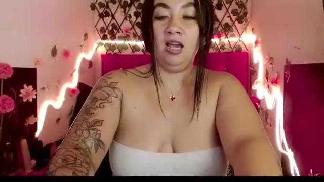 Image 6 of zoe_naughty22 Stream on Chaturbate on 1 month ago