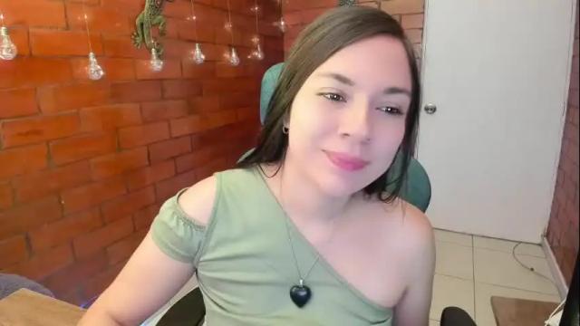 Image 2 of zoe_ringer Stream on Chaturbate on 21 days ago