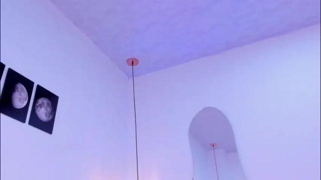 Image 7 of zoe_rivers Stream on Chaturbate on 2 months ago