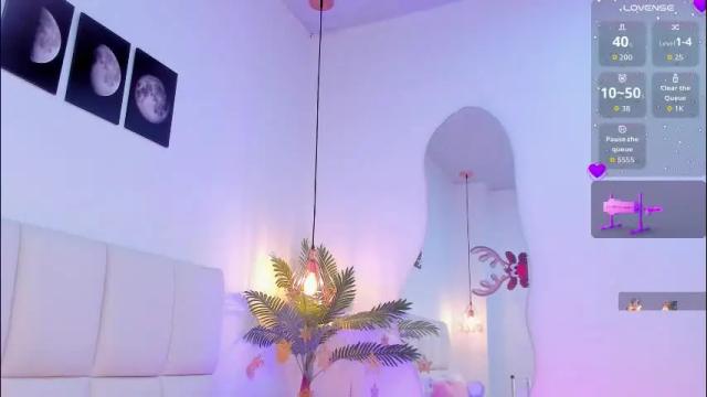 Image 2 of zoe_rivers Stream on Chaturbate on 1 month ago