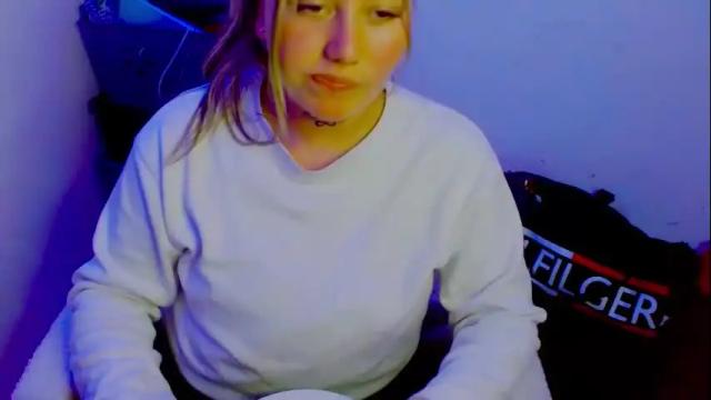 Image 10 of zoe_sexy69 Stream on Chaturbate on 1 month ago