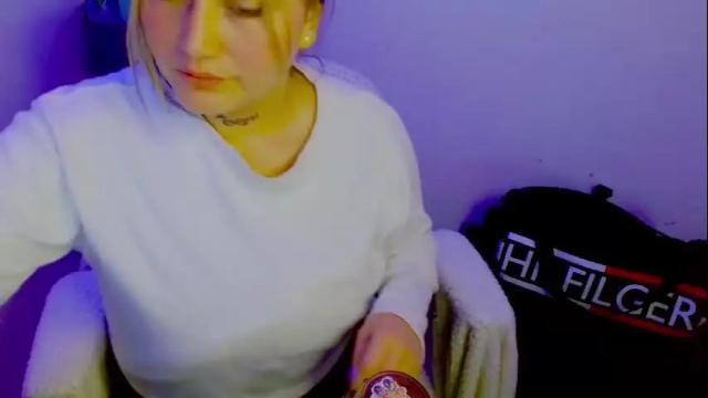 Image 8 of zoe_sexy69 Stream on Chaturbate on 1 month ago