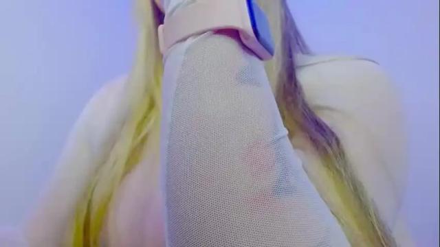 Image 12 of zoe_sexy69 Stream on Chaturbate on 1 month ago