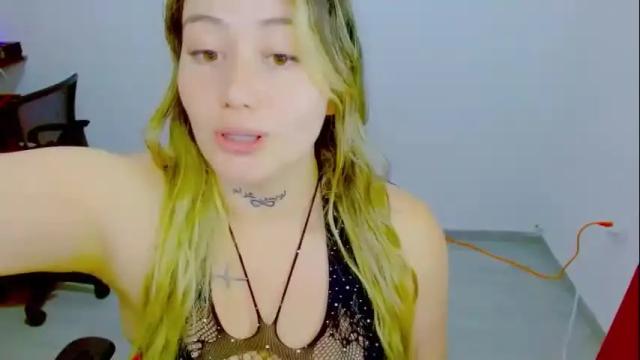 Image 6 of zoe_sexy69 Stream on Chaturbate on 1 month ago