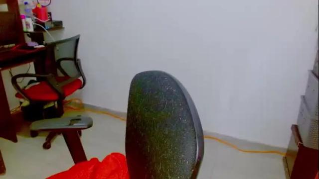 Image 8 of zoe_sexy69 Stream on Chaturbate on 1 month ago