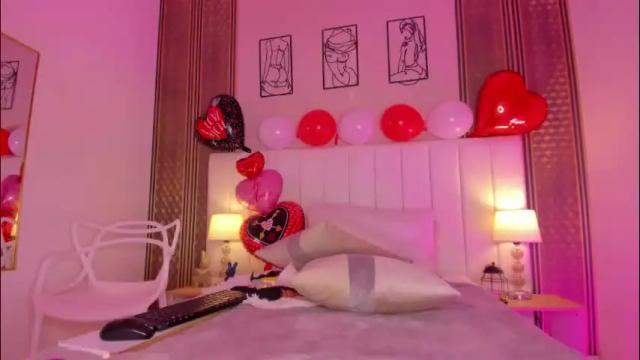 Image 8 of zoe_sky_ Stream on Chaturbate on 1 month ago