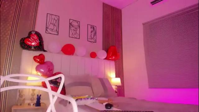 Image 8 of zoe_sky_ Stream on Chaturbate on 1 month ago