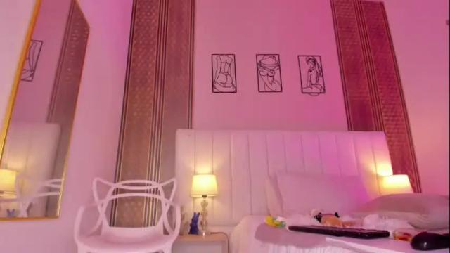 Image 7 of zoe_sky_ Stream on Chaturbate on 27 days ago