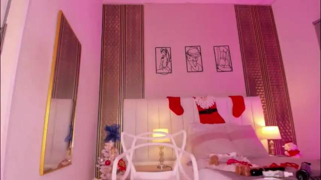 Image 4 of zoe_sky_ Stream on Chaturbate on 18 days ago