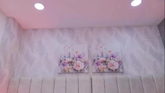 Image 3 of zoe_stargb Stream on Chaturbate on 3 months ago