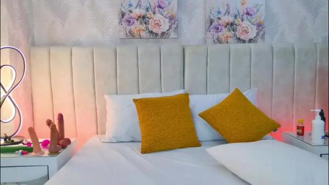 Thumbnail 2, zoe_stargb's Stream at Chaturbate, 2 months ago