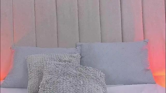 Image 3 of zoe_stargb Stream on Chaturbate on 2 months ago