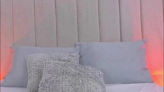 Image 4 of zoe_stargb Stream on Chaturbate on 2 months ago