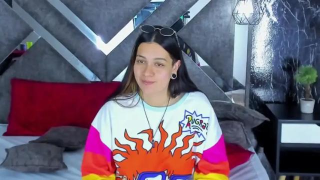 Image 10 of zoe_submissive Stream on Chaturbate on 12 months ago
