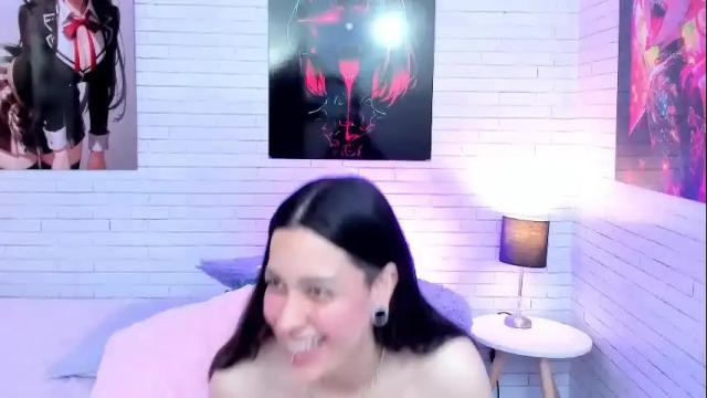 Image 12 of zoe_submissive Stream on Chaturbate on 2 days ago