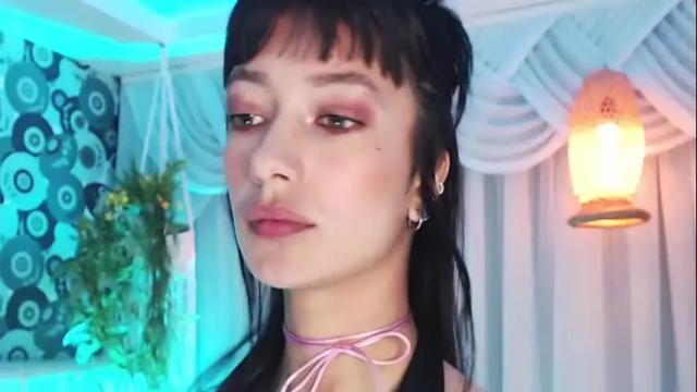 Image 11 of zoe_vixen Stream on Chaturbate on 1 month ago