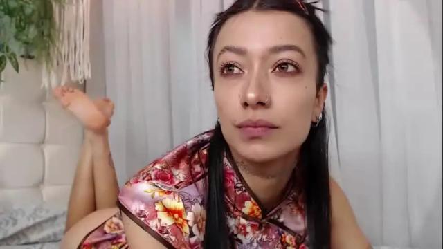 Image 4 of zoe_vixen Stream on Chaturbate on 1 month ago