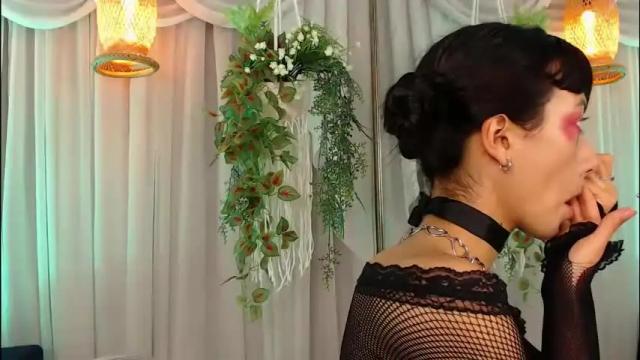 Image 12 of zoe_vixen Stream on Chaturbate on 12 days ago