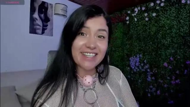 Image 4 of zoe_wattson Stream on Chaturbate on 2 months ago
