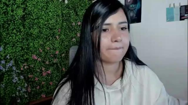 Image 2 of zoe_wattson Stream on Chaturbate on 1 month ago