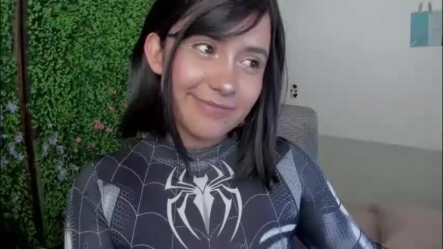 Image 2 of zoe_wattson Stream on Chaturbate on 1 day ago