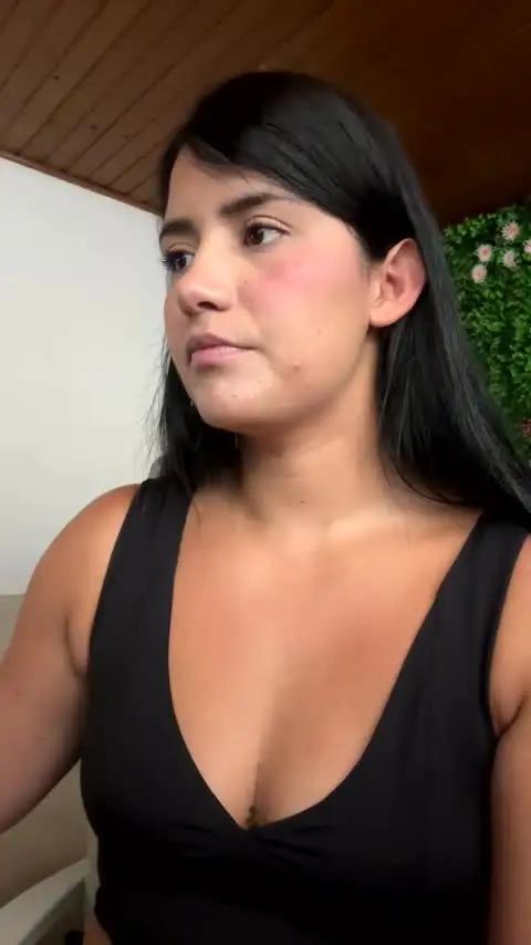 Image 8 of zoe_wattson Stream on Chaturbate on 6 days ago